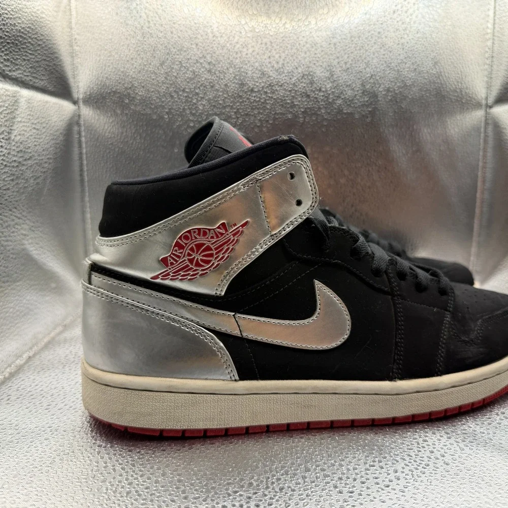 Size‎ 9.5 Jordan 1 Mid Johnny Kilroy Black/Silver/White Mens Sneakers 554724-057